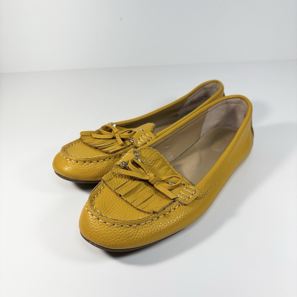 TALBOTS Women's Everton Kiltie Driving Moccasin yellow size 8.5 M